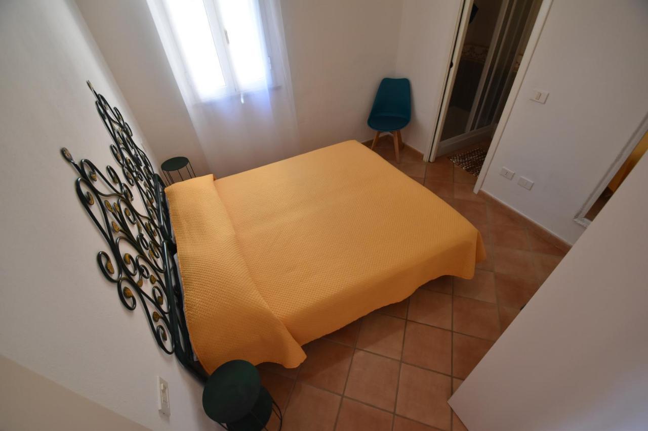 Route 25 - Cavoli - Vista Mare, Con Clima, Terrazza E Posto Auto Apartamento Spiaggia di Cavoli Exterior foto