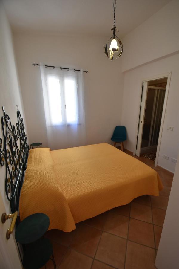 Route 25 - Cavoli - Vista Mare, Con Clima, Terrazza E Posto Auto Apartamento Spiaggia di Cavoli Exterior foto
